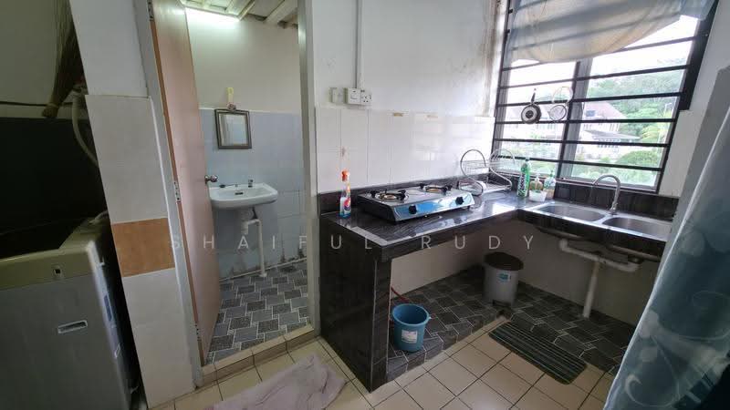 Pangsapuri untuk Disewa di Seremban Putra - Shaiful Rudy - Kitchen - PropertyGuru.com.my