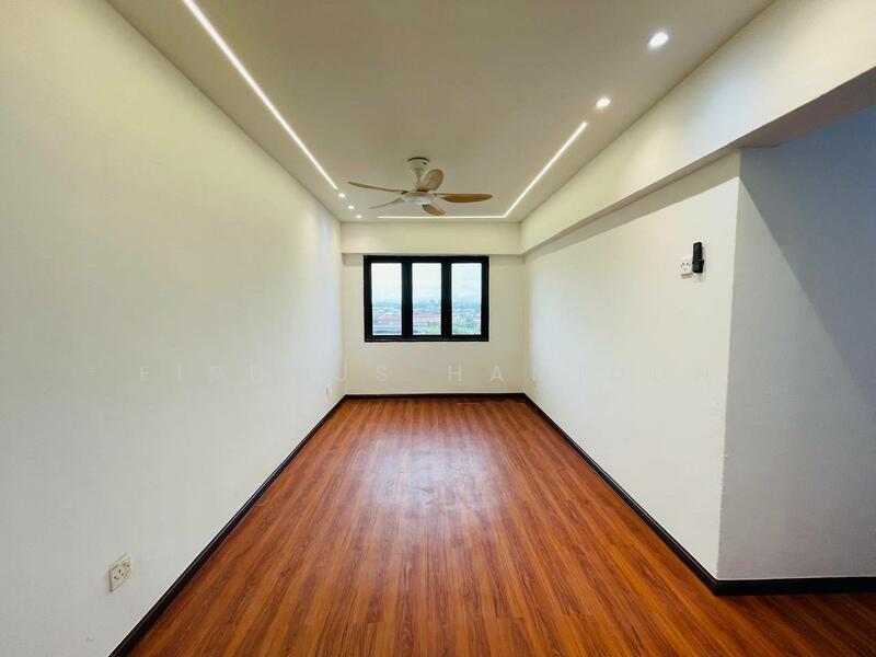 For Sale - Taman Permai Indah Flat