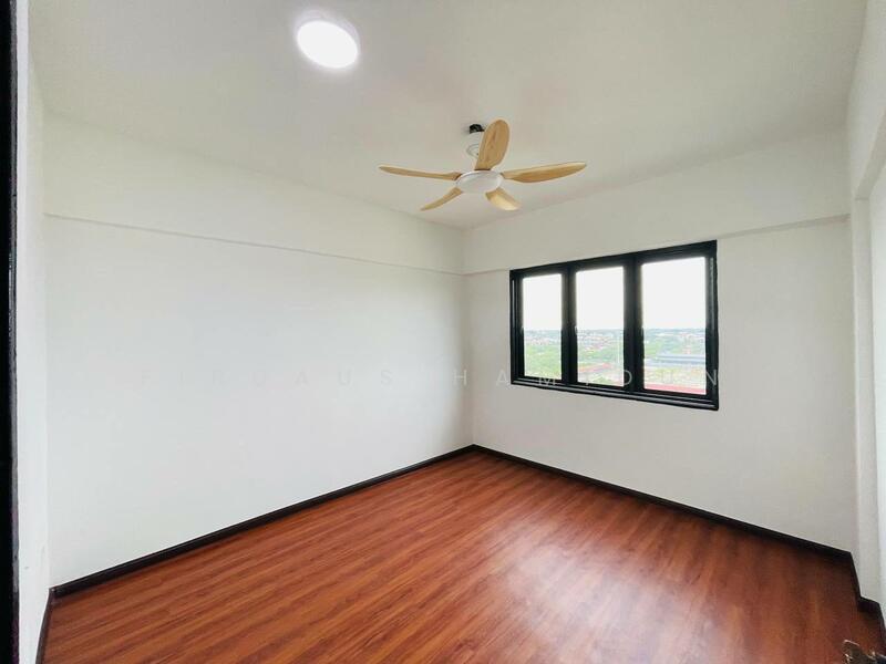 For Sale - Taman Permai Indah Flat