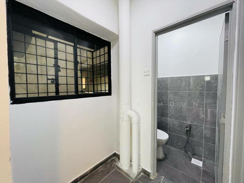 For Sale - Taman Permai Indah Flat