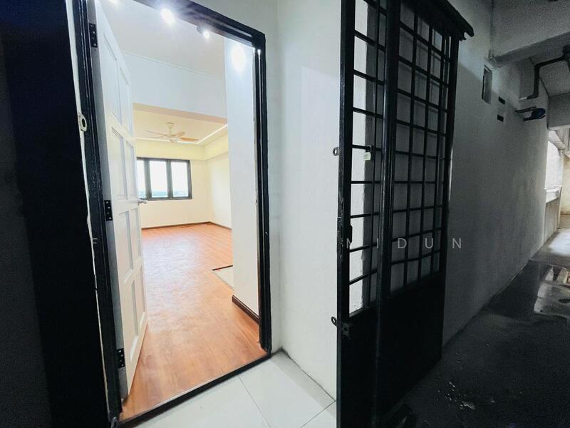 For Sale - Taman Permai Indah Flat