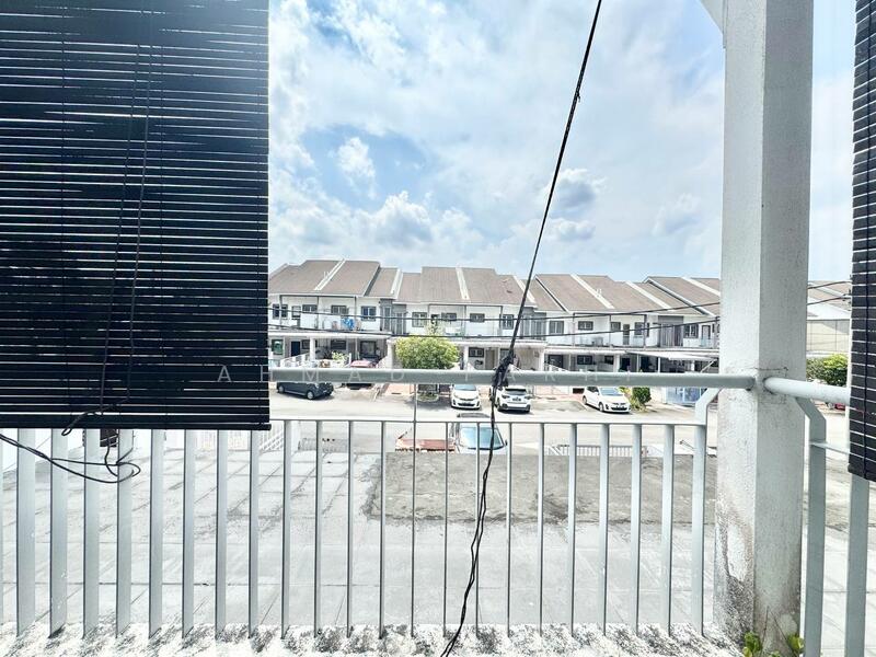 For Sale - The Lake Residence