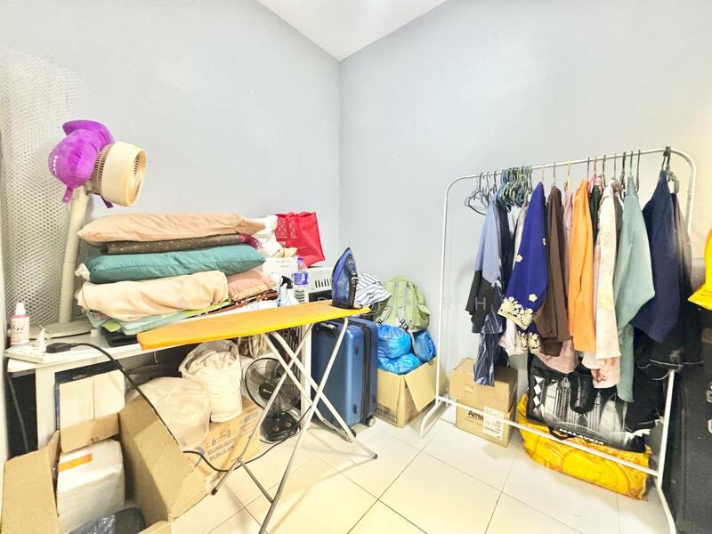 For Sale - The Lake Residence