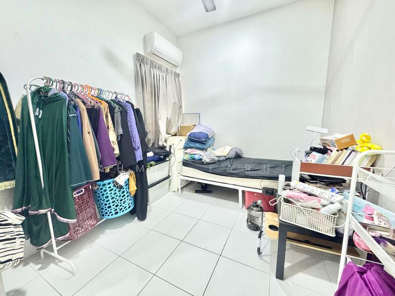 For Sale - The Lake Residence