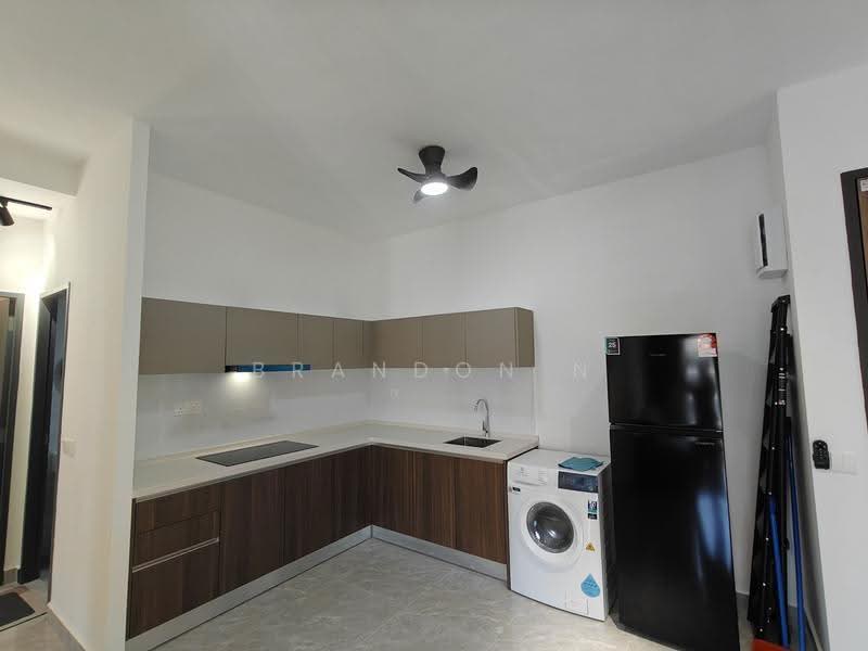 Kediaman Servis untuk Disewa di Altris Residences @ The Quartz WM - Brandon N - Kitchen - PropertyGuru.com.my
