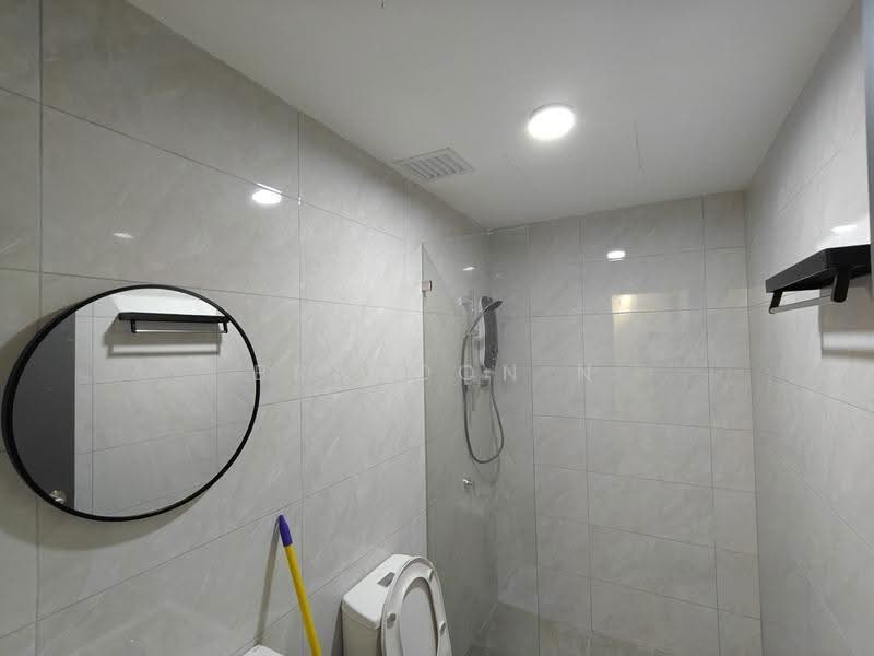Kediaman Servis untuk Disewa di Altris Residences @ The Quartz WM - Brandon N - Bathroom - PropertyGuru.com.my