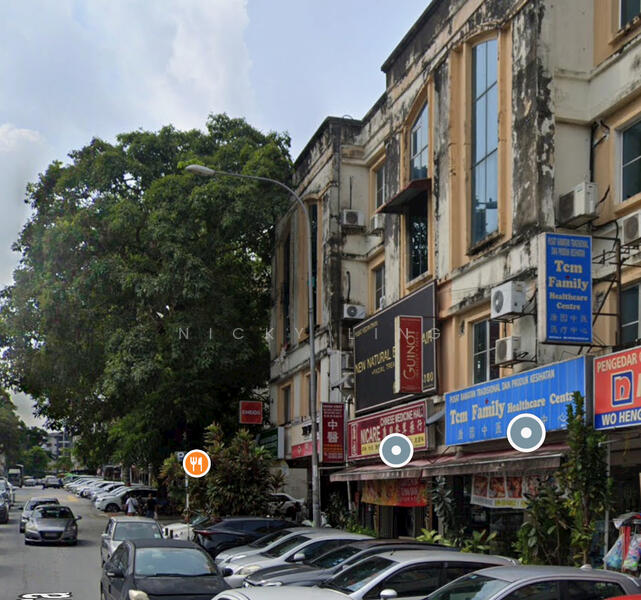 Untuk Disewa - Ground floor shop at kepong Medan putra for rent