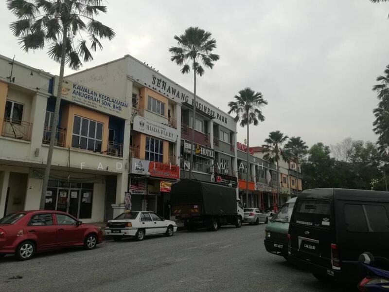 For Sale - Taman Perniagaan Senawang