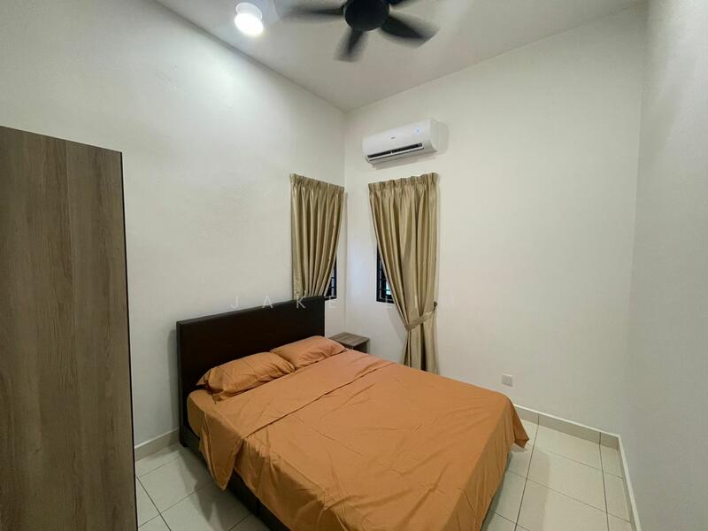 For Rent - Rafflesia Residence