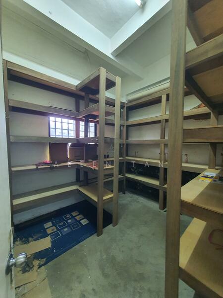 For Rent - Jalan bukit meldrum