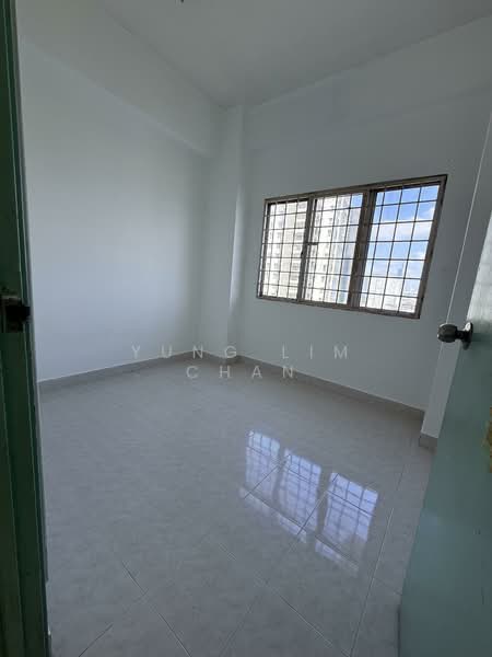 Condominium for Sale at Midah Ria Condominium - Yung Lim Chan - Interior - PropertyGuru.com.my