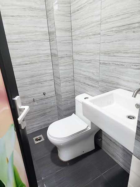 2-storey Terraced House for Sale in Bandar Puteri Klang (Klang) - Matthew Lim - Bathroom - PropertyGuru.com.my