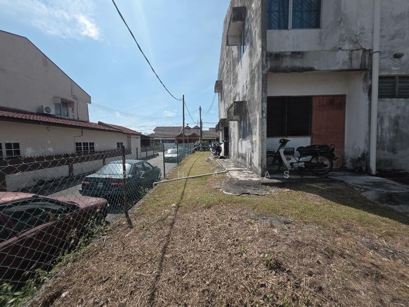 For Sale - Endlot Double Storey Terrace , Taman Sri Andalas