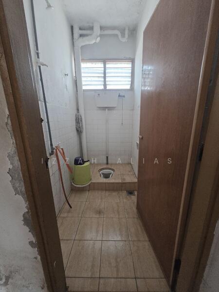 For Sale - Endlot Double Storey Terrace , Taman Sri Andalas