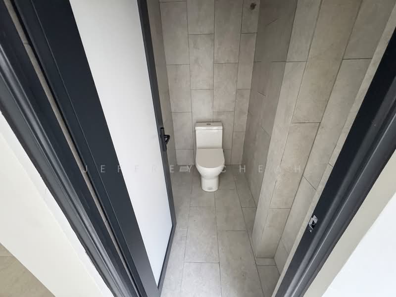 Shop / Office for Rent in Taman Tun Dr Ismail (Kuala Lumpur) - Jeffrey Cheah - Bathroom - PropertyGuru.com.my