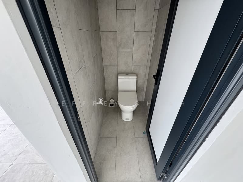 Office for Rent in Taman Tun Dr Ismail (Kuala Lumpur) - Jeffrey Cheah - Bathroom - PropertyGuru.com.my