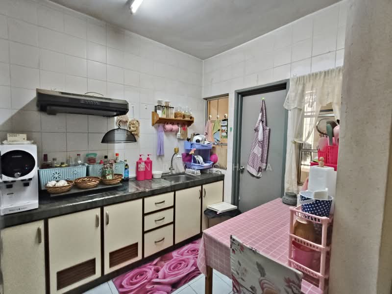 Condominium for Sale at Vista Tasik - Gladys Wong - Kitchen - PropertyGuru.com.my