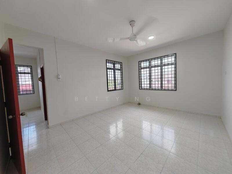 For Sale - bukit kempas