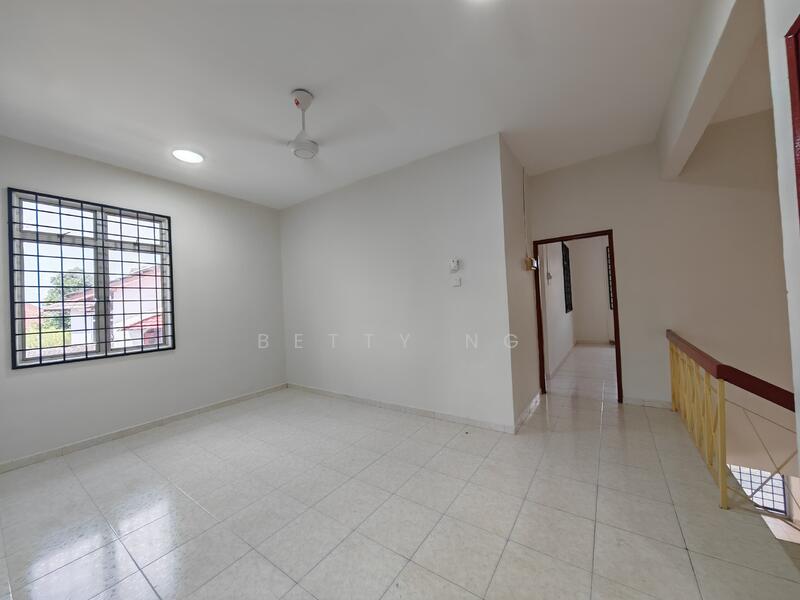 For Sale - bukit kempas