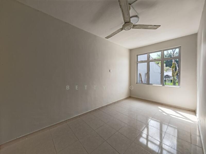 For Sale - bukit kempas