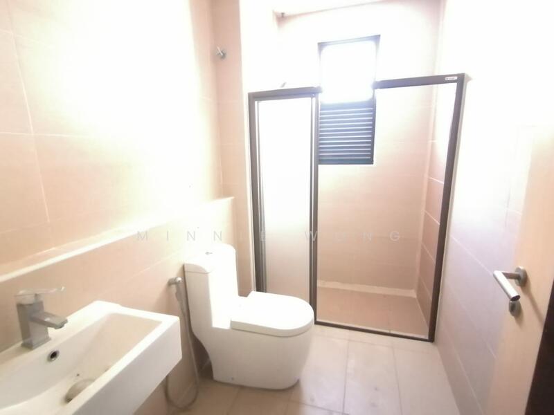 Bungalow for Sale in Rawang (Selangor) - Minnie Wong - Bathroom - PropertyGuru.com.my