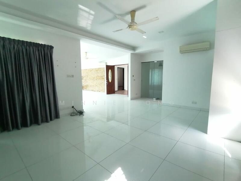 Bungalow for Sale in Rawang (Selangor) - Minnie Wong - Living Room - PropertyGuru.com.my