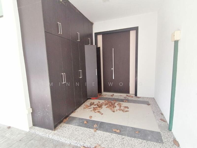 Bungalow for Sale in Rawang (Selangor) - Minnie Wong - Entrance - PropertyGuru.com.my