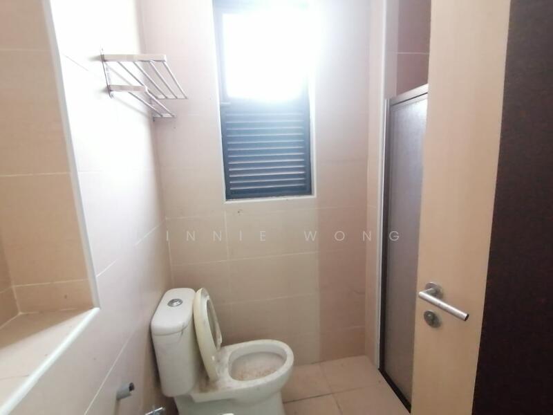 Bungalow for Sale in Rawang (Selangor) - Minnie Wong - Bathroom - PropertyGuru.com.my