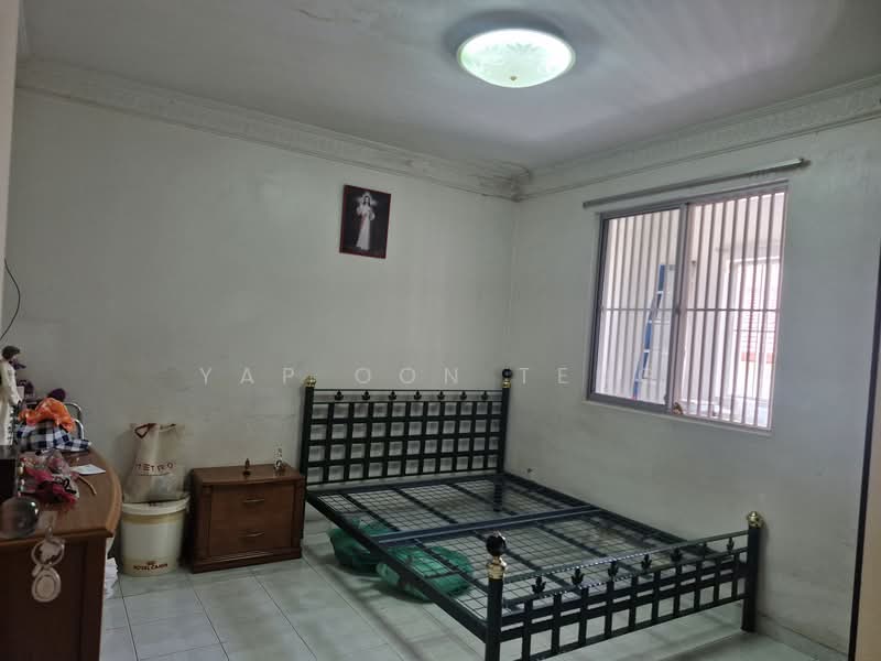 1.5-storey Terraced House for Sale in Taman Lucky (Bangsar) - YAP OON TENG - Bedroom - PropertyGuru.com.my