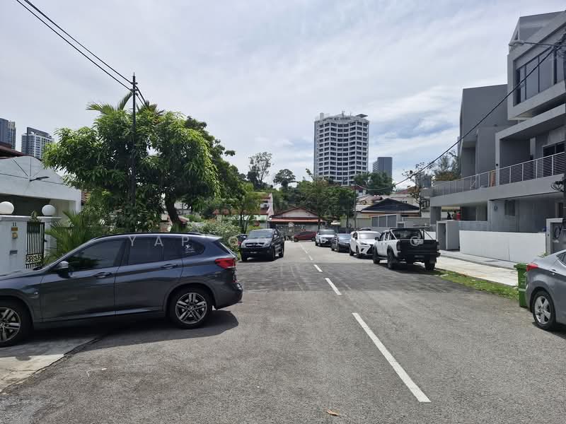 1.5-storey Terraced House for Sale in Taman Lucky (Bangsar) - YAP OON TENG - Exterior - PropertyGuru.com.my