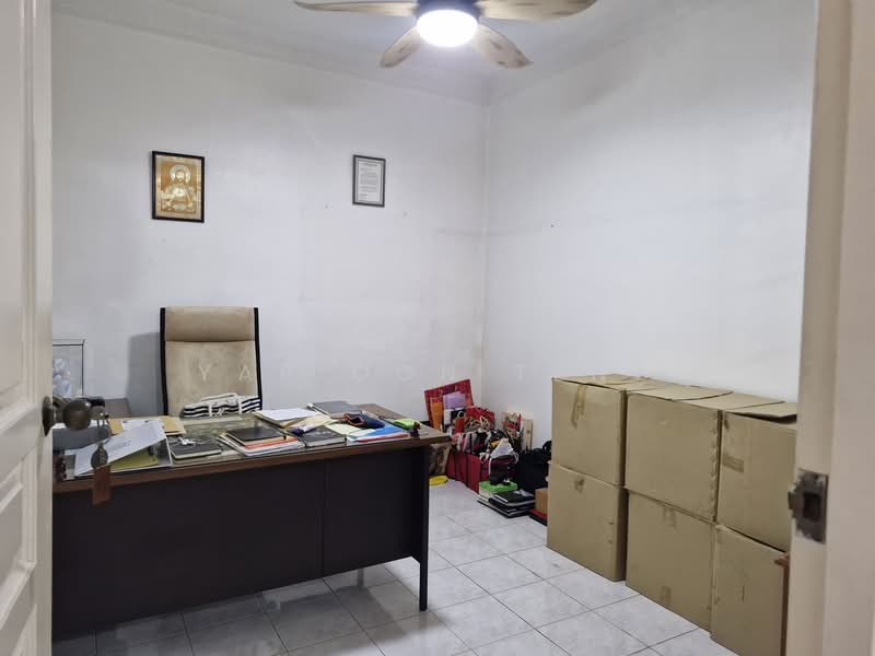 1.5-storey Terraced House for Sale in Taman Lucky (Bangsar) - YAP OON TENG - Study - PropertyGuru.com.my