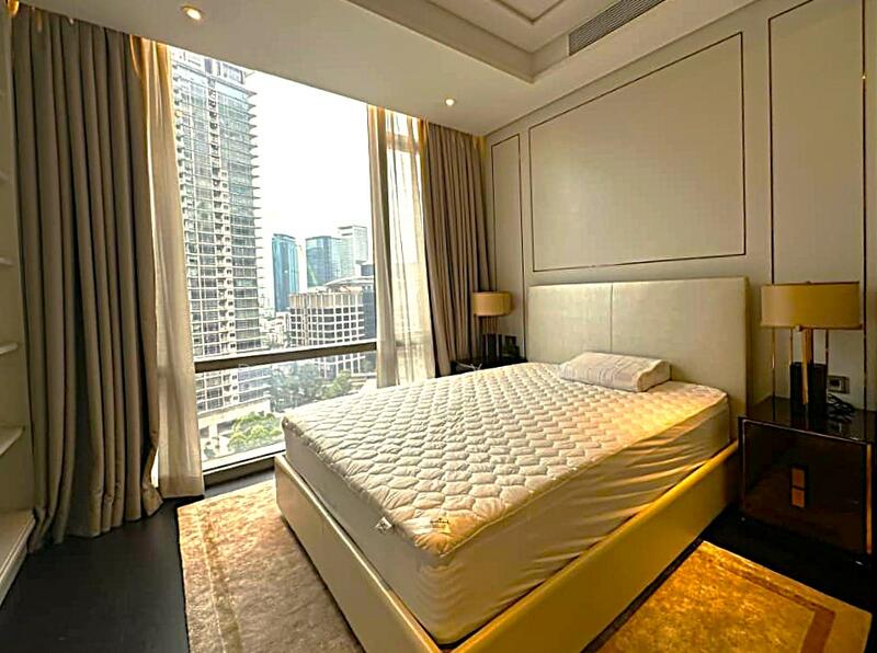 Pavilion Suites untuk Untuk Disewa - RM 12,000 /bulan, Mac 2026 - KLCC & city views from Bed 2 - PropertyGuru.com.my