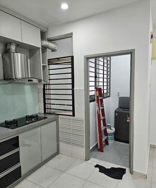 Untuk Disewa - SuriaMas Suites