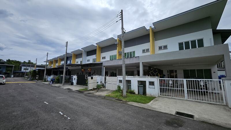For Sale - Taman Makmur Ria