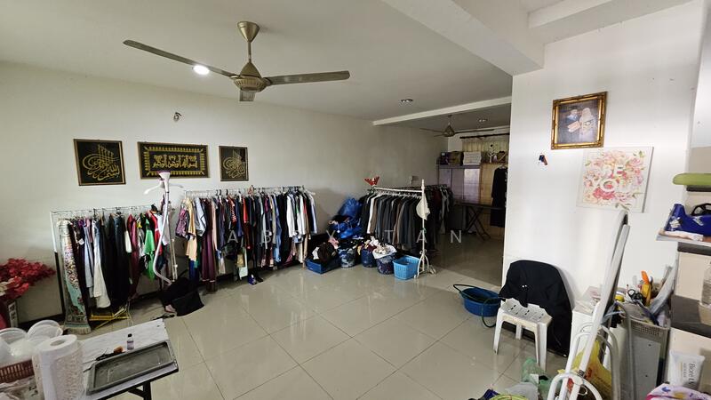 For Sale - Taman Makmur Ria