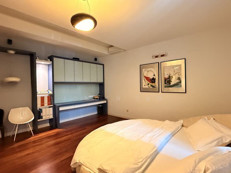 Kondominium untuk Dijual di Infinity Beachfront Condominium - Jorden Tan - Bedroom - PropertyGuru.com.my