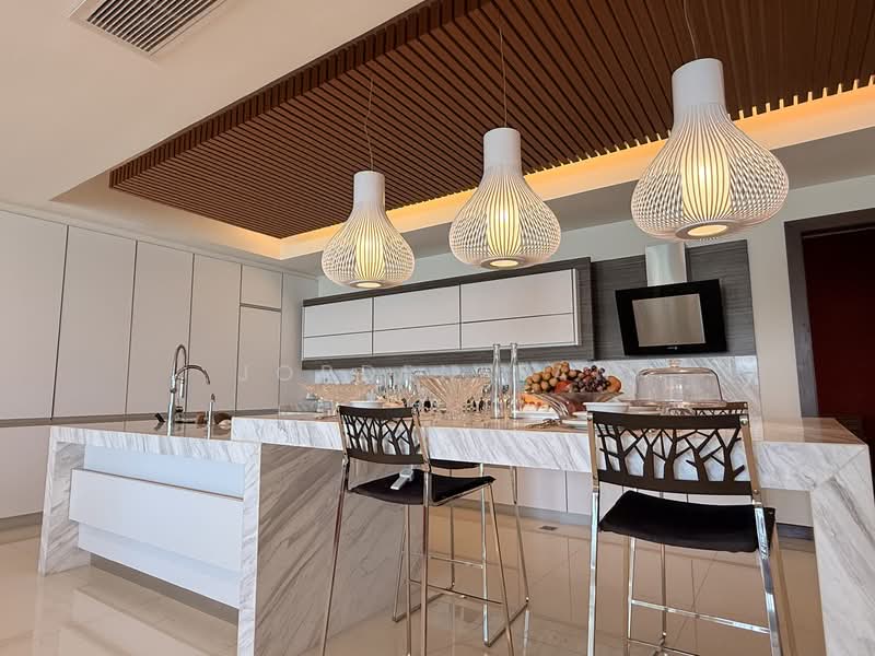 Kondominium untuk Dijual di Infinity Beachfront Condominium - Jorden Tan - Kitchen - PropertyGuru.com.my