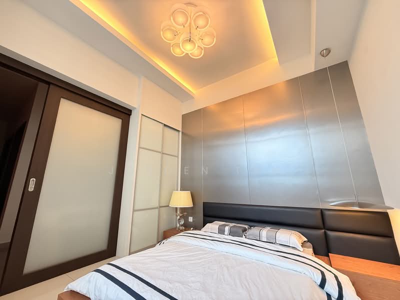 Kondominium untuk Dijual di Infinity Beachfront Condominium - Jorden Tan - Bedroom - PropertyGuru.com.my