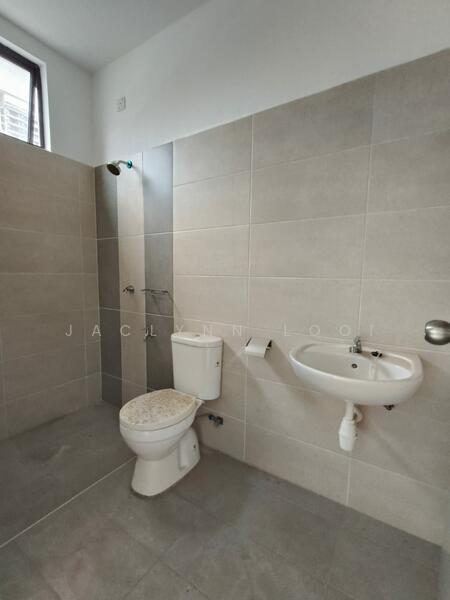 For Sale - Jade Residence Mutiara Mas
