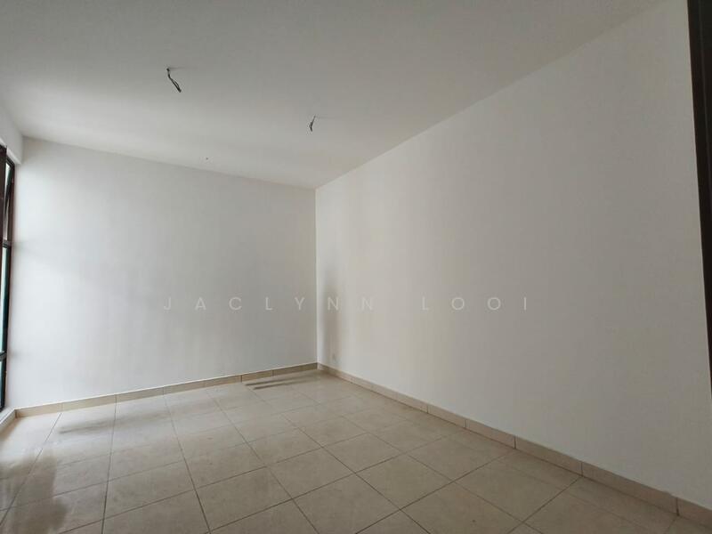For Sale - Jade Residence Mutiara Mas