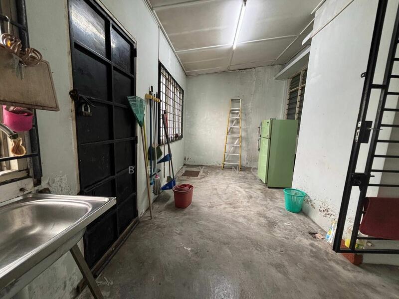 Untuk Dijual - Rumah Pangsa Permas Jaya