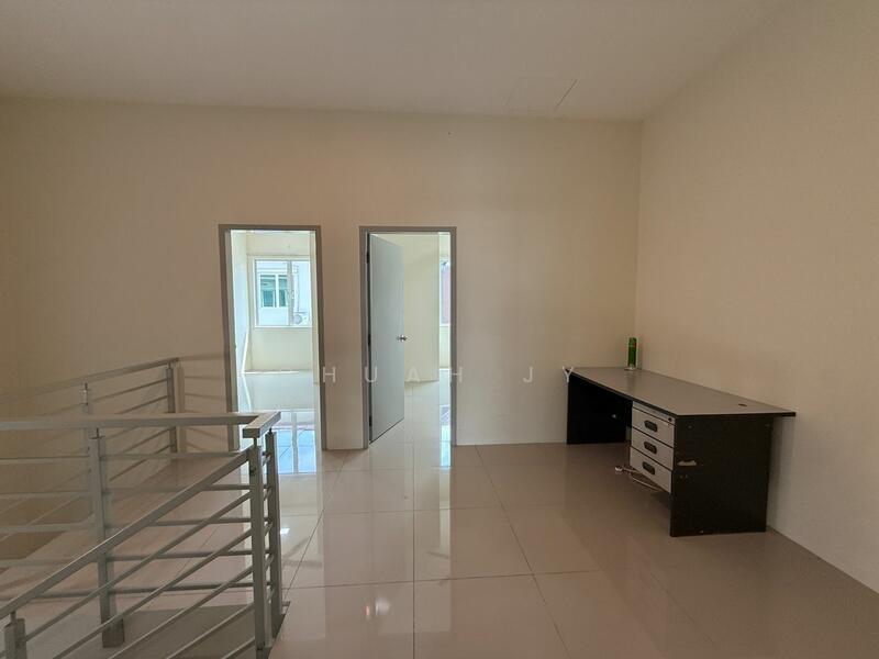 Untuk Disewa - Raintree Park 2