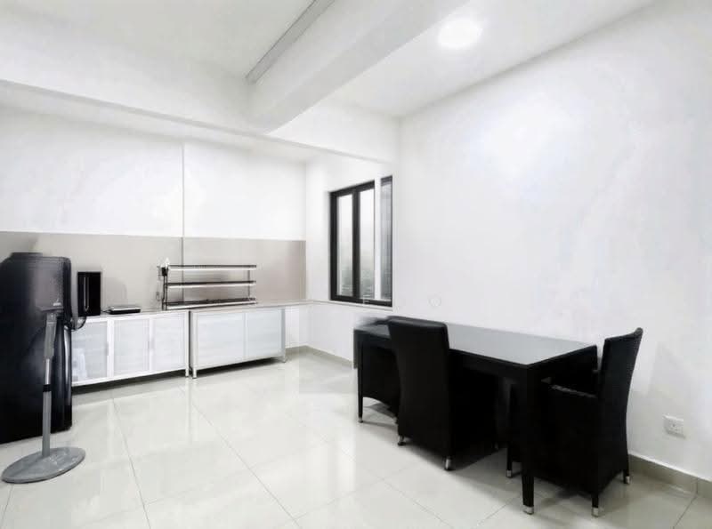 Condominium for Sale at Skycube - S J Foo - Kitchen - PropertyGuru.com.my