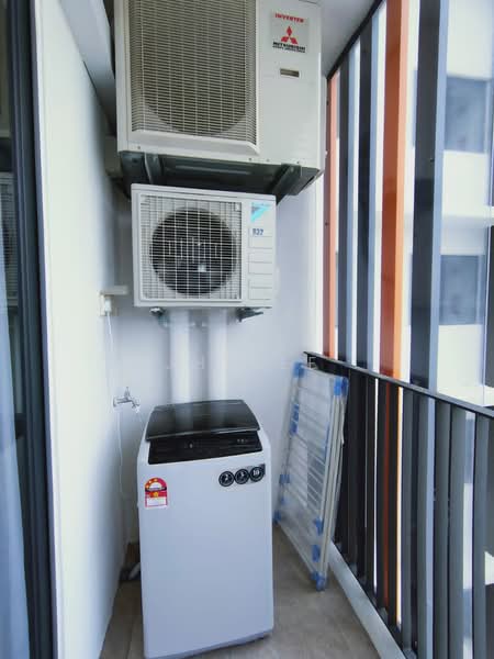 Servis Apartment untuk Disewa di Emporis - JH Tee - Balcony - PropertyGuru.com.my