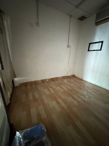 Shop / Office for Rent in Raja Uda (Butterworth) - Eva Tan - Interior - PropertyGuru.com.my