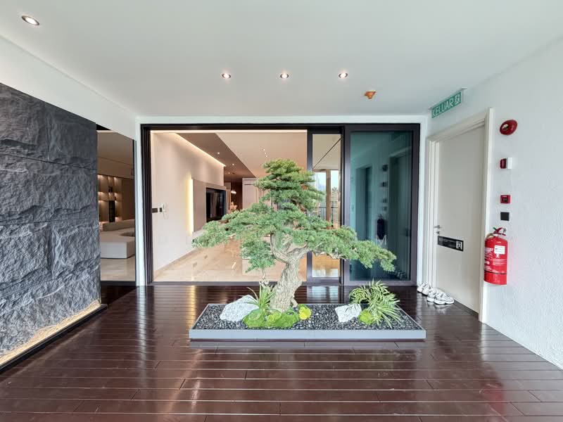 Kondominium untuk Dijual di Sastra U-Thant - Dexter Lim - Entrance - PropertyGuru.com.my
