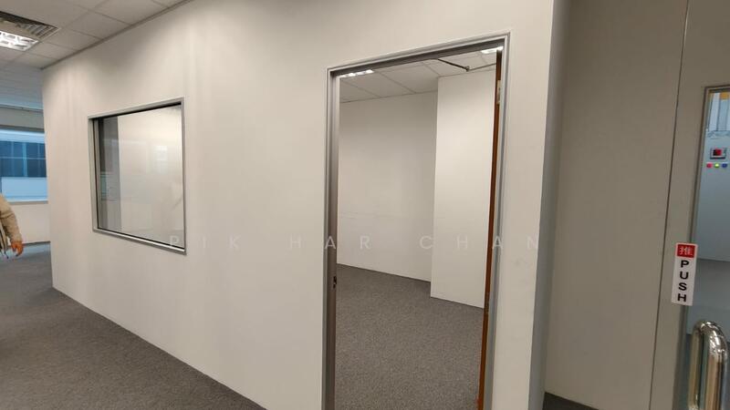Office for Sale in KL Eco City (Kuala Lumpur) - Pik Har Chan - Corridor - PropertyGuru.com.my
