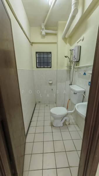 Apartment for Sale at Mas Kipark Damansara - Sharon Lai - Bathroom - PropertyGuru.com.my