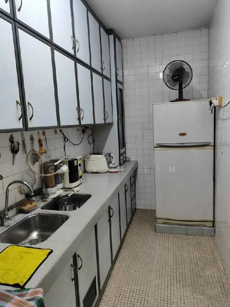 Apartment for Sale at Greenview Apartment - Calvin Lim - Kitchen - PropertyGuru.com.my