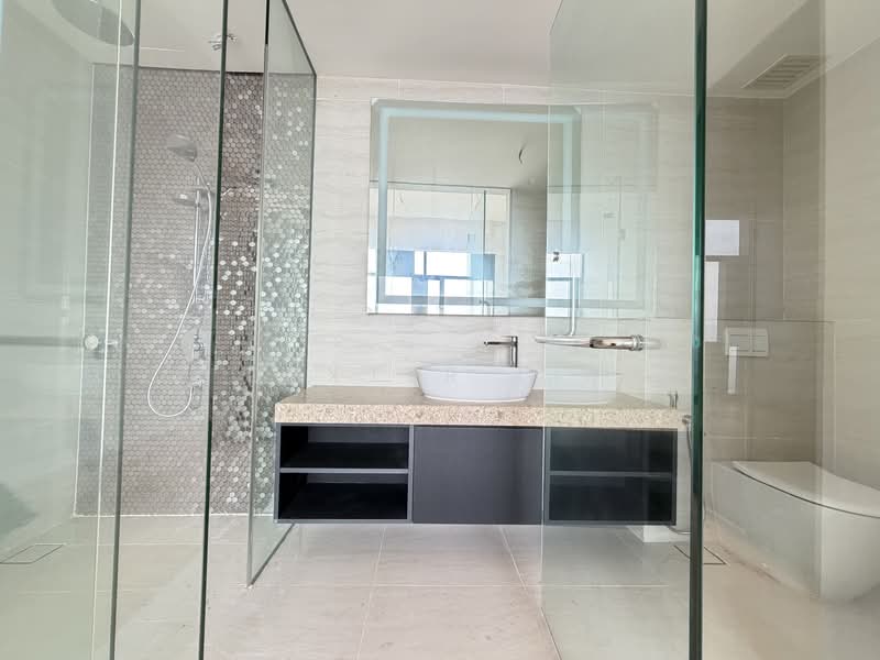 Service Residence for Sale at Star Residences One - Dexter Lim - Bathroom - PropertyGuru.com.my